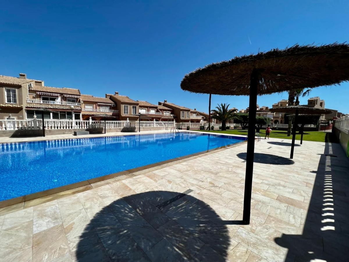 Casa Canarias En Alicante, Playa Y Piscina Gran Alacant Luaran gambar