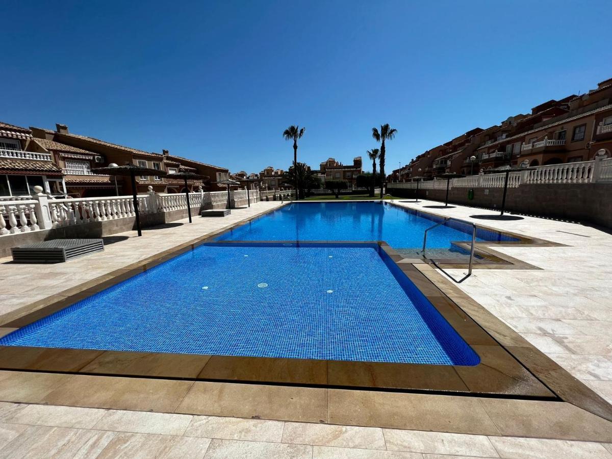 Casa Canarias En Alicante, Playa Y Piscina Gran Alacant Luaran gambar